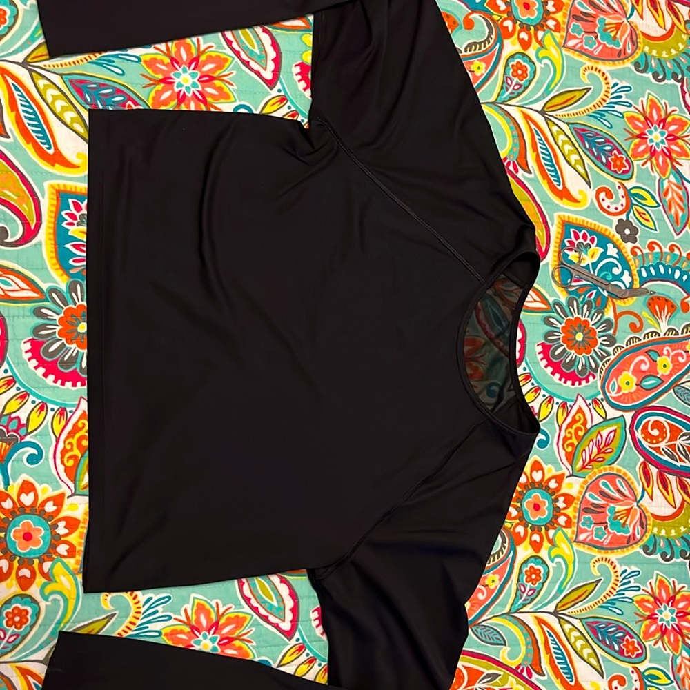 Women’s Old Navy activewear top extra large
